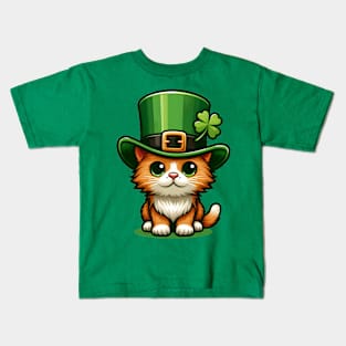 Lucky Cat - St Patrick's Day Cat With Hat - Cute Kitten Saint Patrick's Day Kids T-Shirt